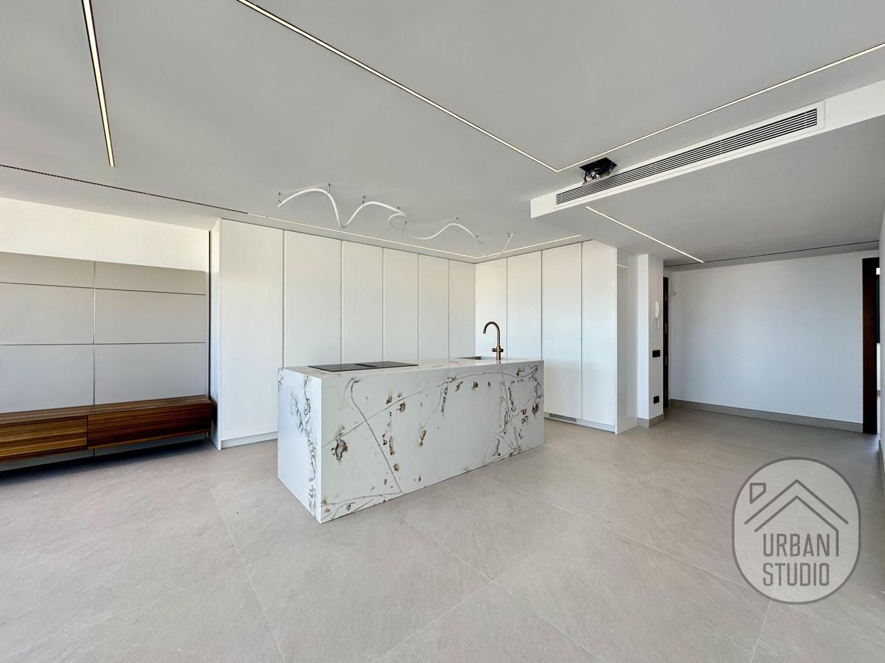 Kitchen of Attic for sale in Alicante / Alacant  with Air Conditioner and Terrace
