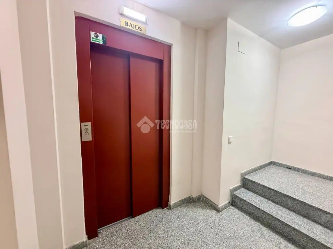 Piso en venta en Sant Pere de Ribes con Calefacción, Amueblado y Balcón
