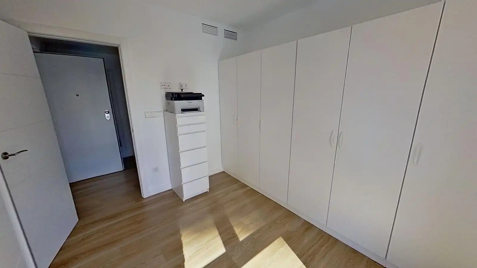 Piso con terraza en venta en Avenida del Mediterráneo, imagen 15
