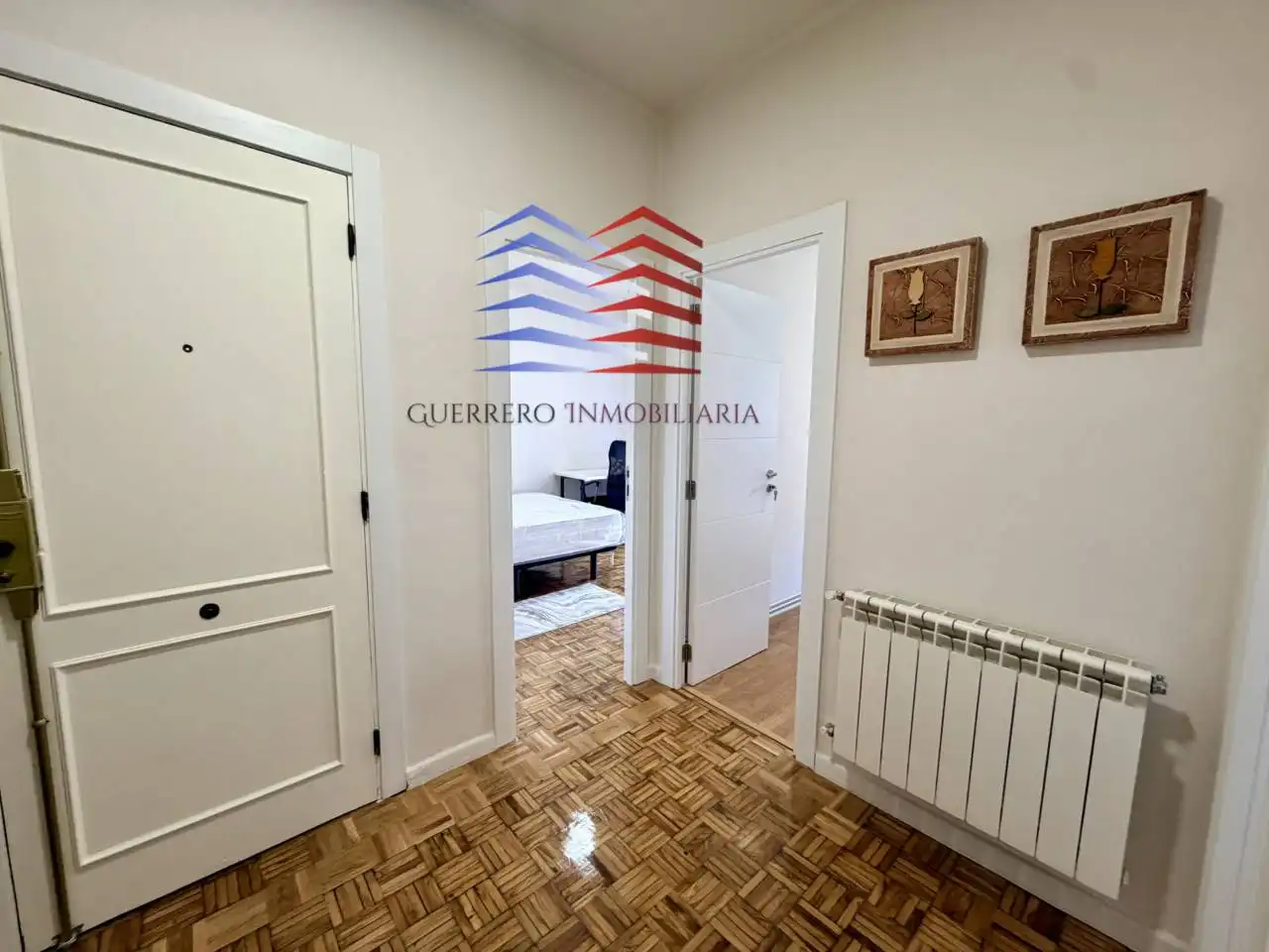 Wohnung zur Miete in Ourense Capital  mit Heizung, Parkett und Möbliert