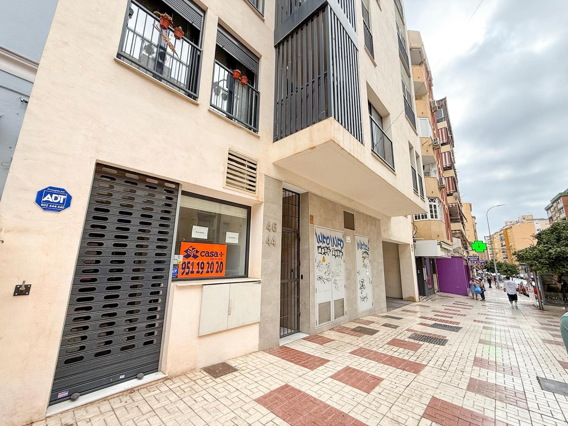 Vista exterior de Local de lloguer en Málaga Capital amb Aire condicionat