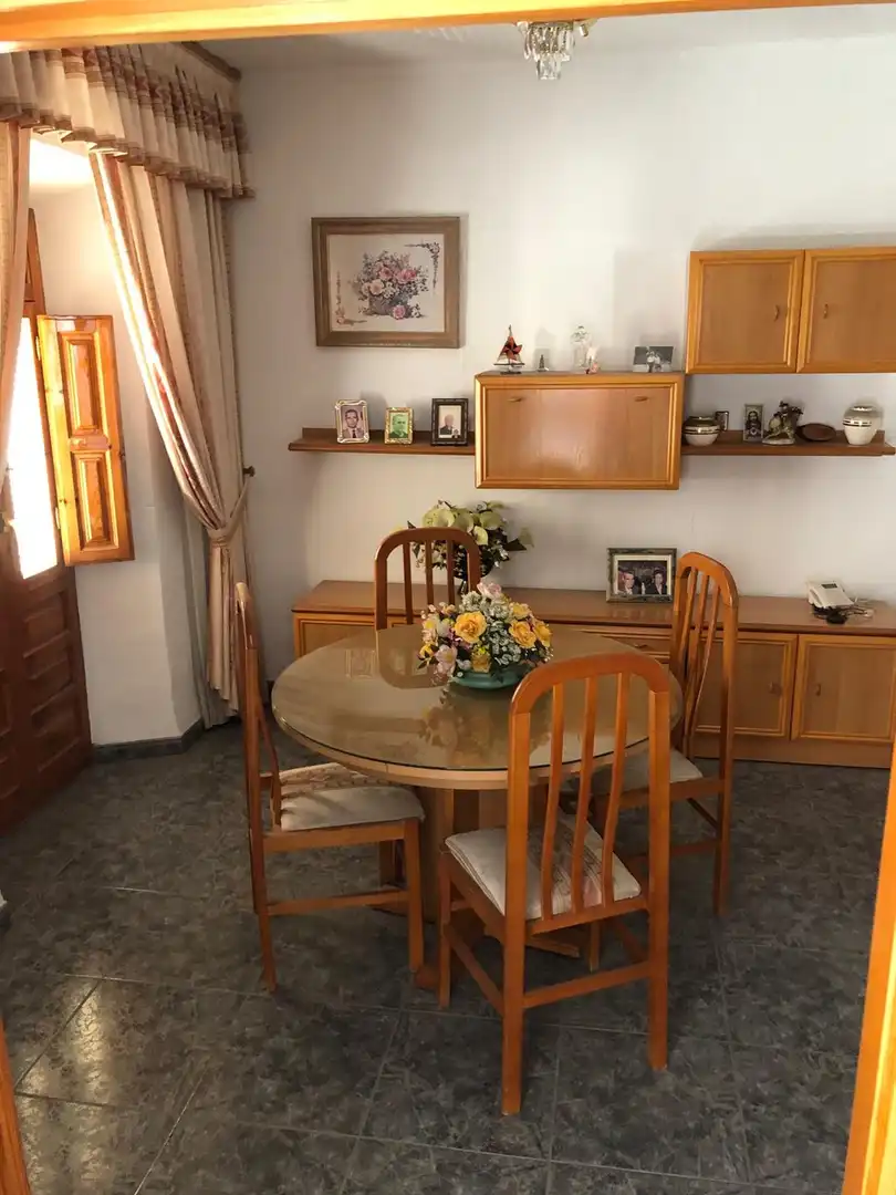 Casa rústica amb terrassa en venda a Cómpeta