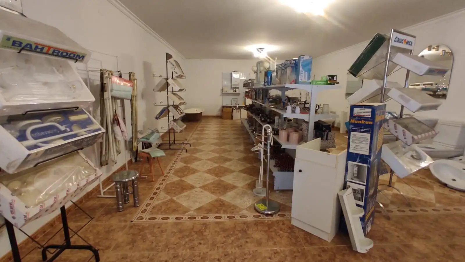 Local comercial en venta en El Carpio, imagen 5