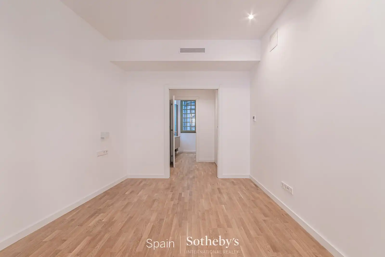 Apartment mit Aufzug zum Verkauf in Carrer Comtal, imagen 8
