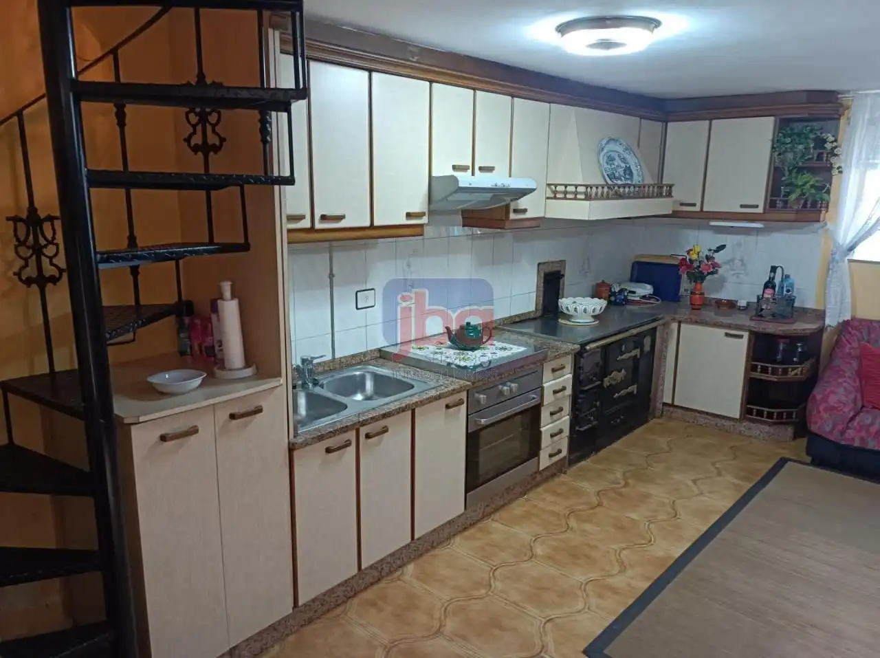 Cocina de Casa o chalet en venta en A Merca   con Calefacción, Trastero y Amueblado