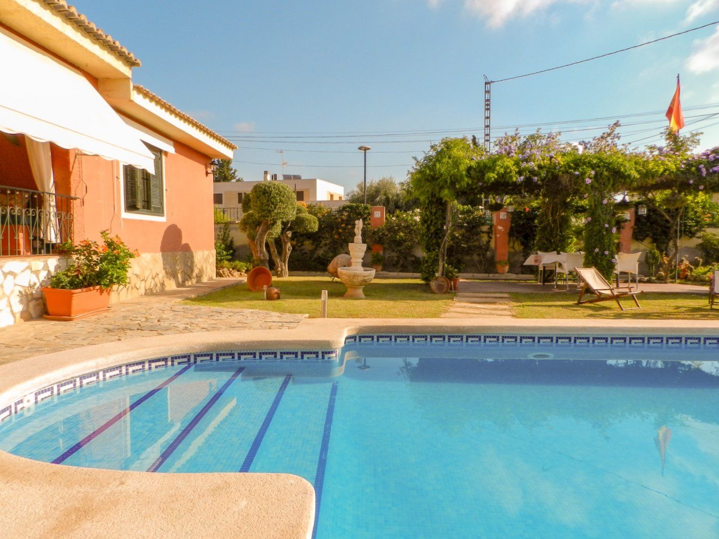Piscina de Casa o chalet en venta en San Vicente del Raspeig / Sant Vicent del Raspeig con Calefacción, Jardín privado y Terraza