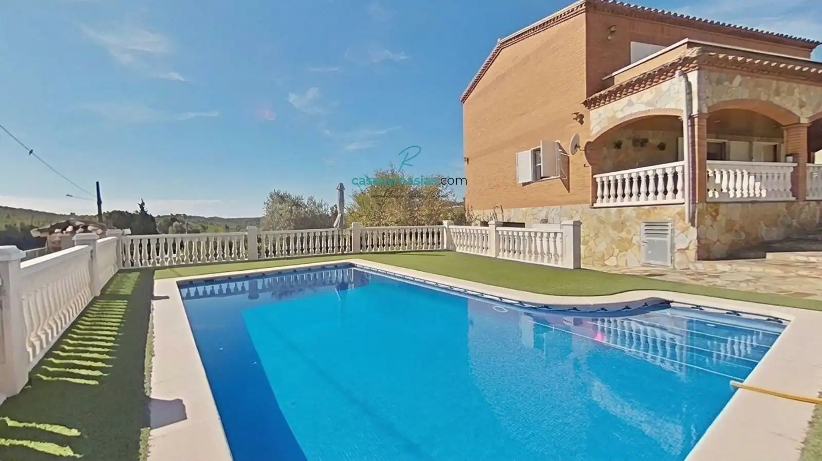 Detached house with terrace for sale in Olèrdola, imagen 3