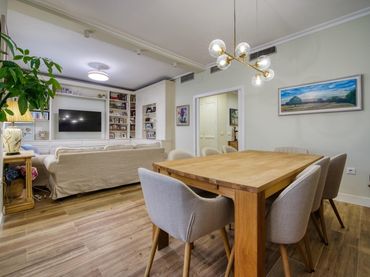 Piso con ascensor en venta en Calle Fernando IV