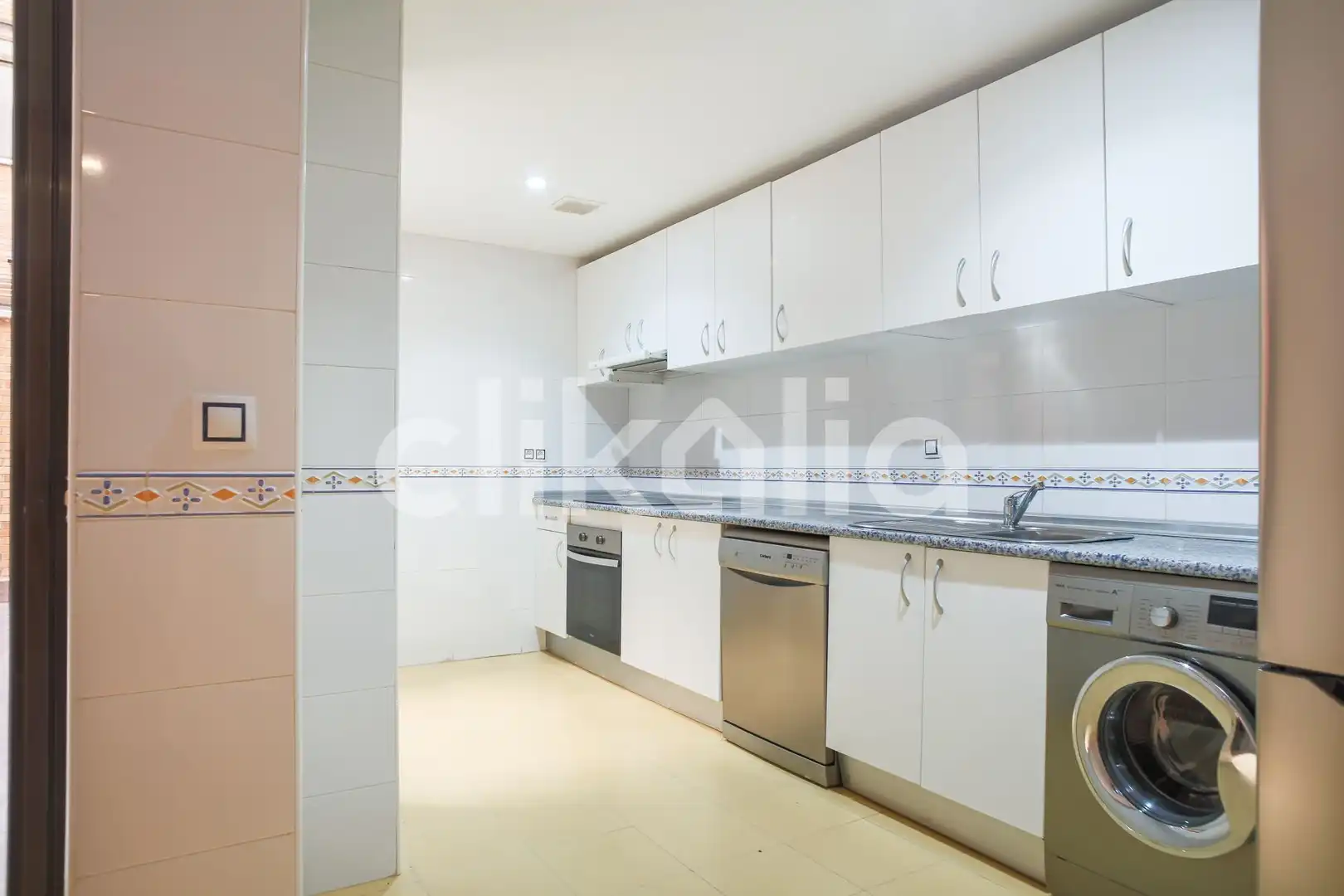 Cocina de Piso en venta en Valdemoro con Calefacción, Jardín privado y Terraza