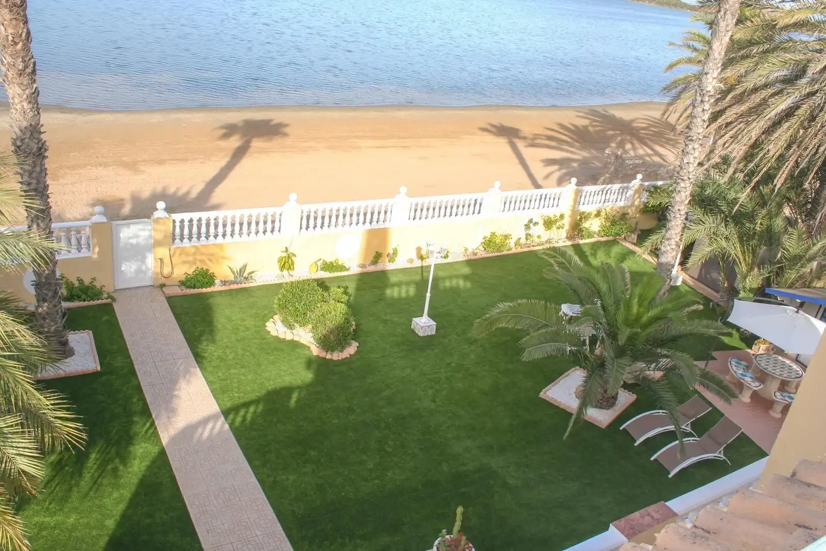 Garten von Haus oder Chalet zum Verkauf in La Manga del Mar Menor mit Klimaanlage, Heizung und Privatgarten