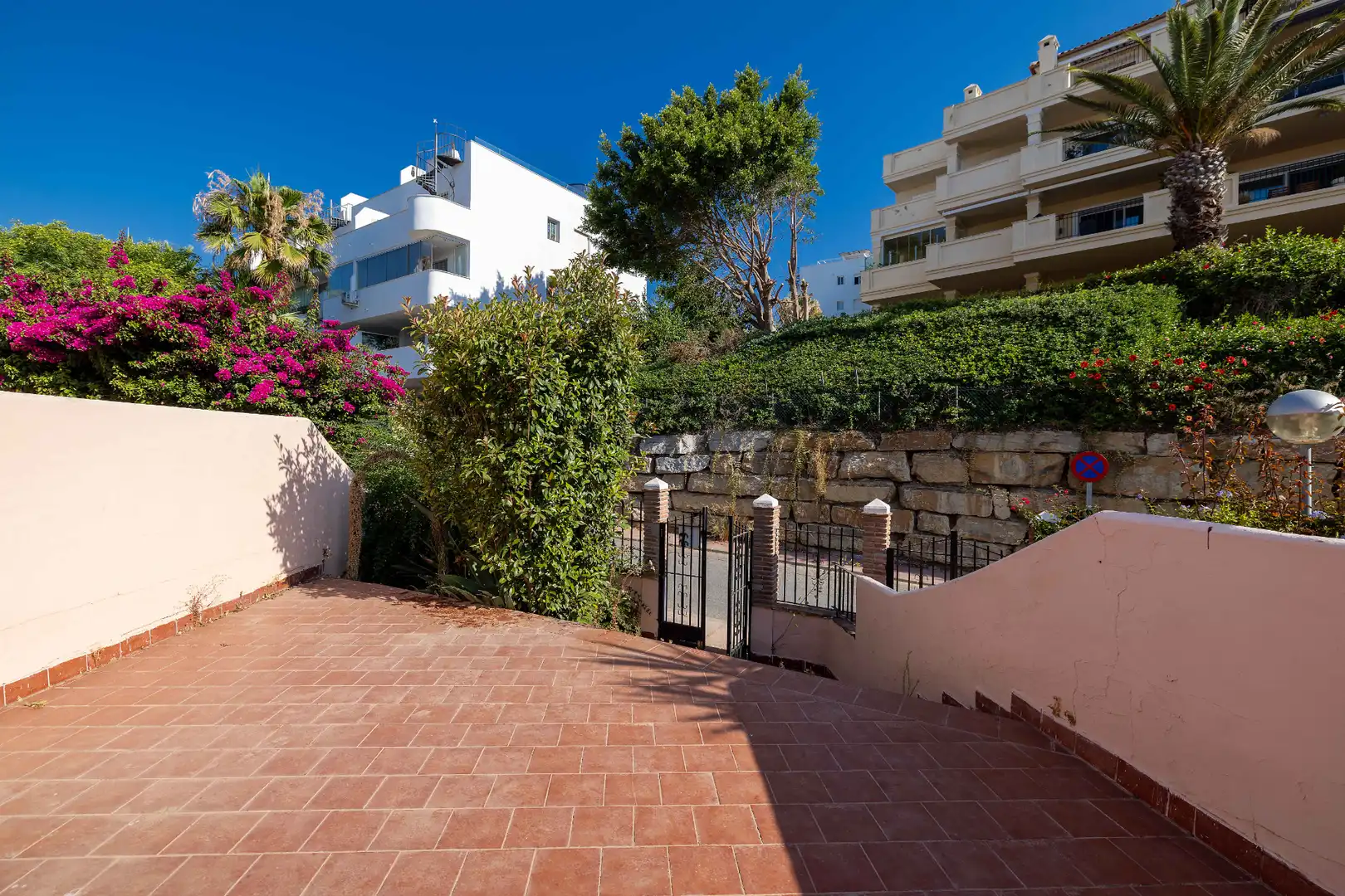 Jardí de Casa adosada en venda en Mijas amb Jardí privat, Terrassa i Traster
