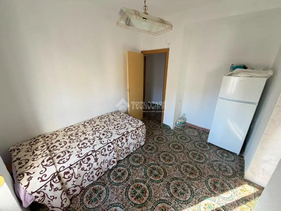 Habitación de Piso en venta en Jaén