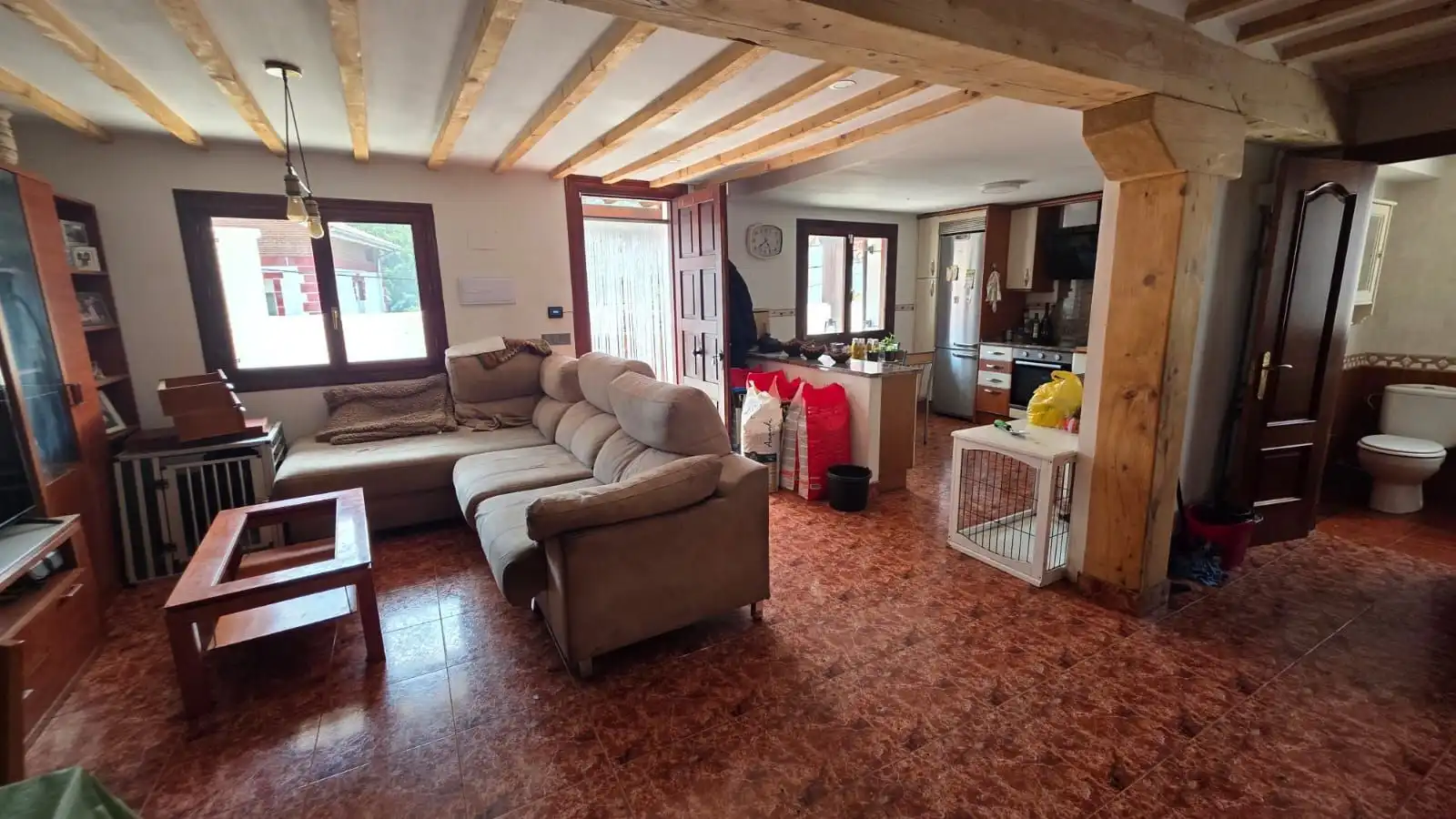 Sala de estar de Casa o chalet en venta en Castro-Urdiales con Calefacción y Jardín privado