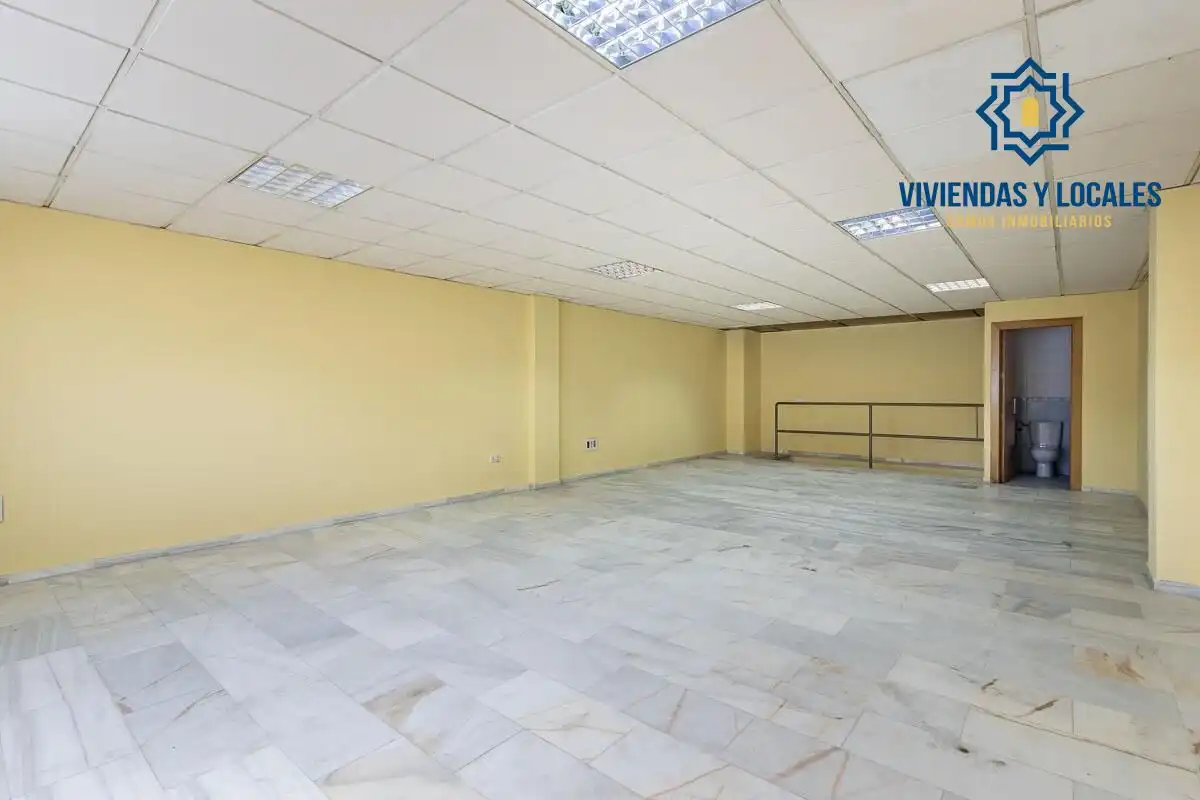 Nau industrial en venda a Avenida JUNCARIL, imagen 11
