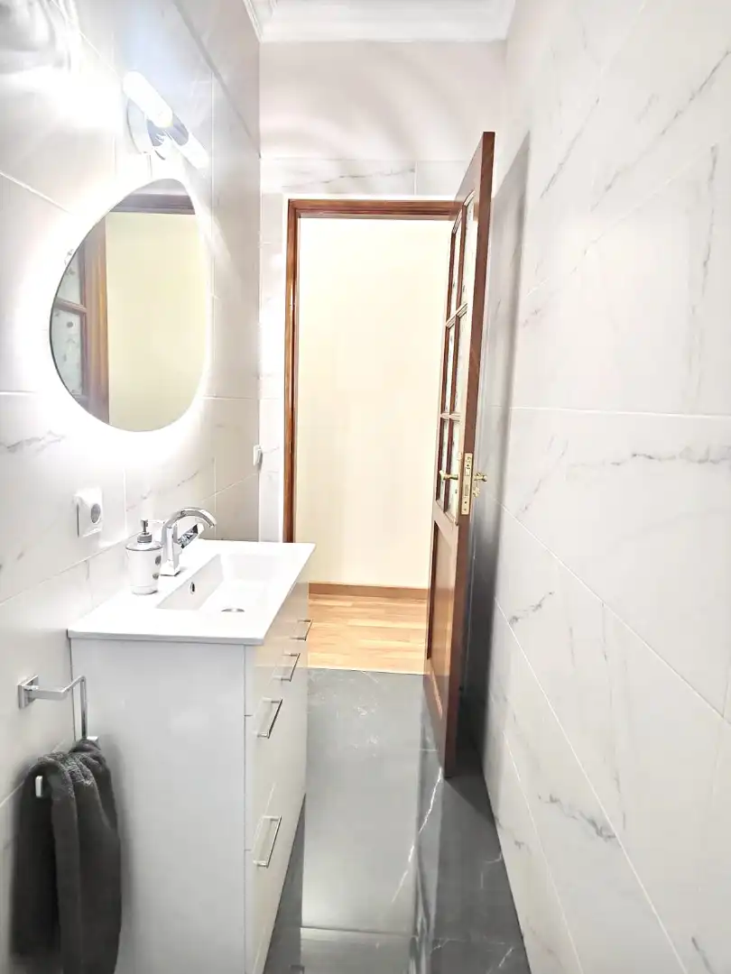 Baño de Piso en venta en Güímar con Aire acondicionado, Terraza y Amueblado