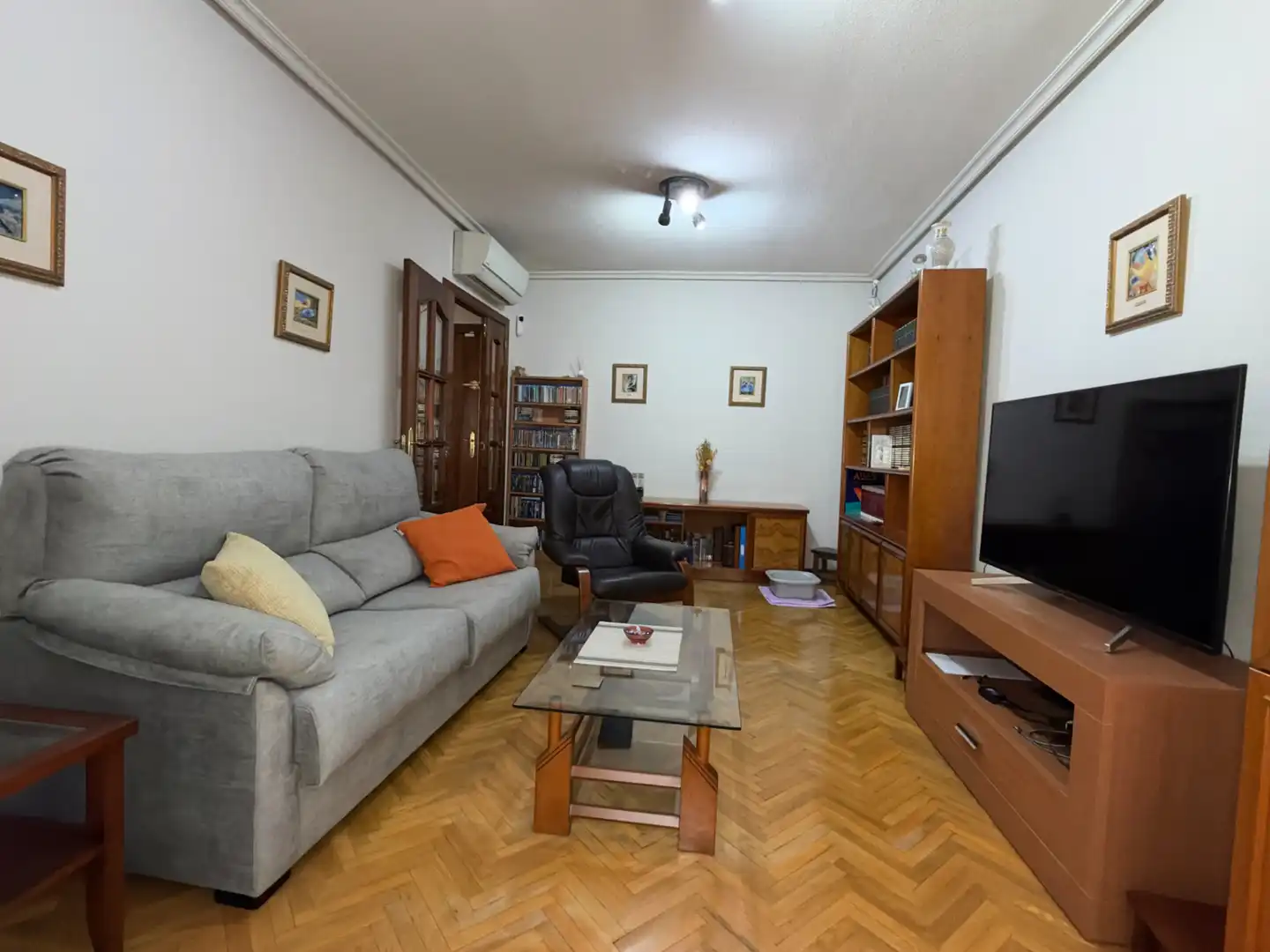Sala d'estar de Pis en venda en Villaverde