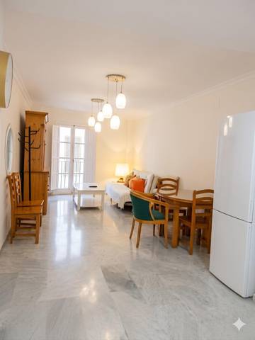 Piso en Alquiler en  DE SAN GREGORIO en Barrio de Albaicín