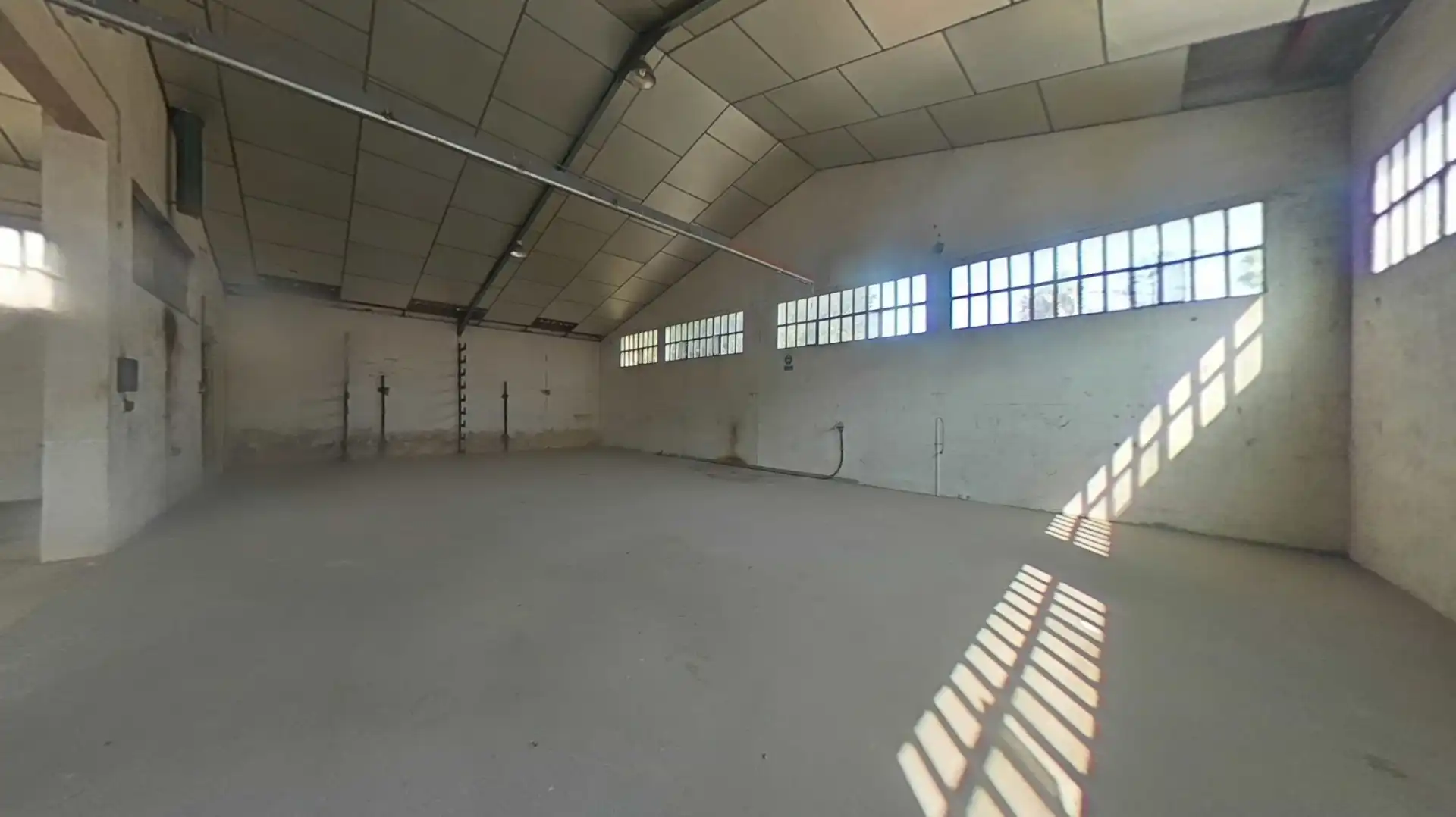 Nave industrial in vendita a TV-2034, imagen 4