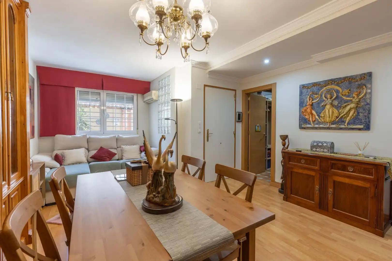 Esszimmer von Einfamilien-Reihenhaus zum Verkauf in Armilla mit Heizung und Abstellraum