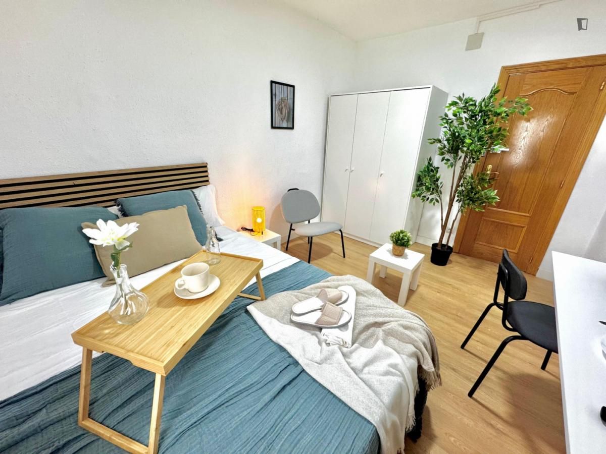 Apartament per a compartir a Media Legua