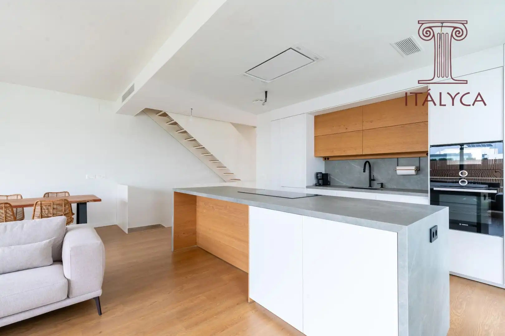 Kitchen of Detached homes for sale in Mairena del Aljarafe  with Heating, Private garden and Terrace
