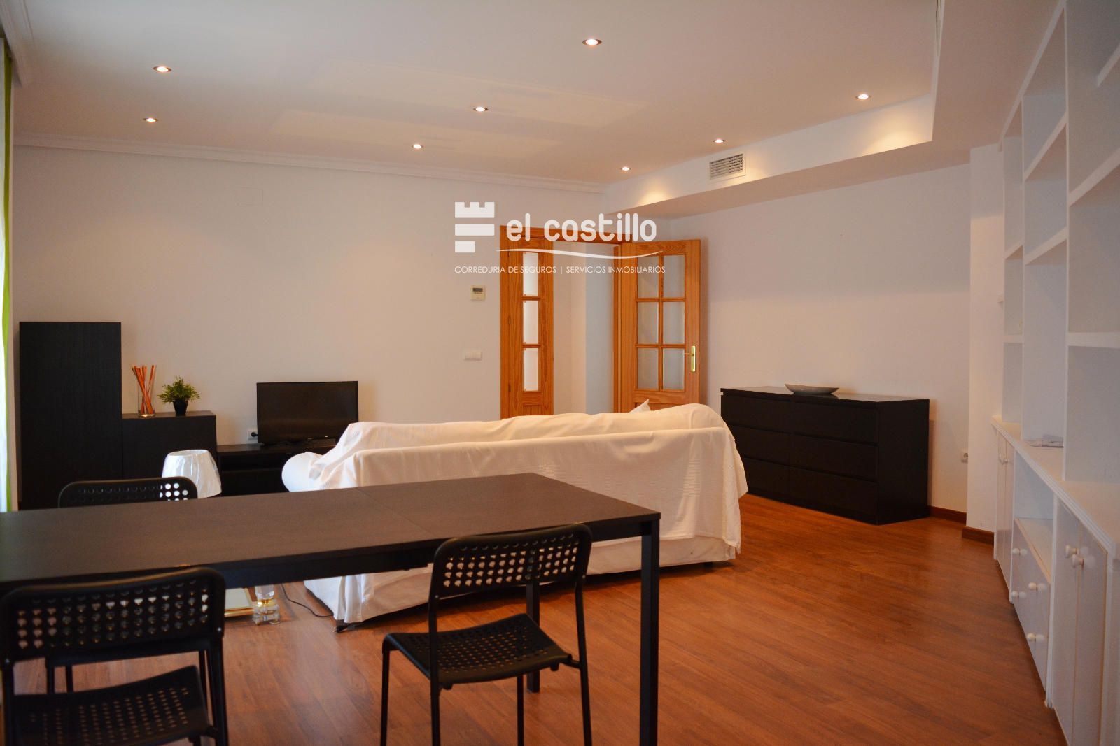Piso de alquiler en Sotillo de la Adrada con Aire acondicionado, Calefacción y Parquet