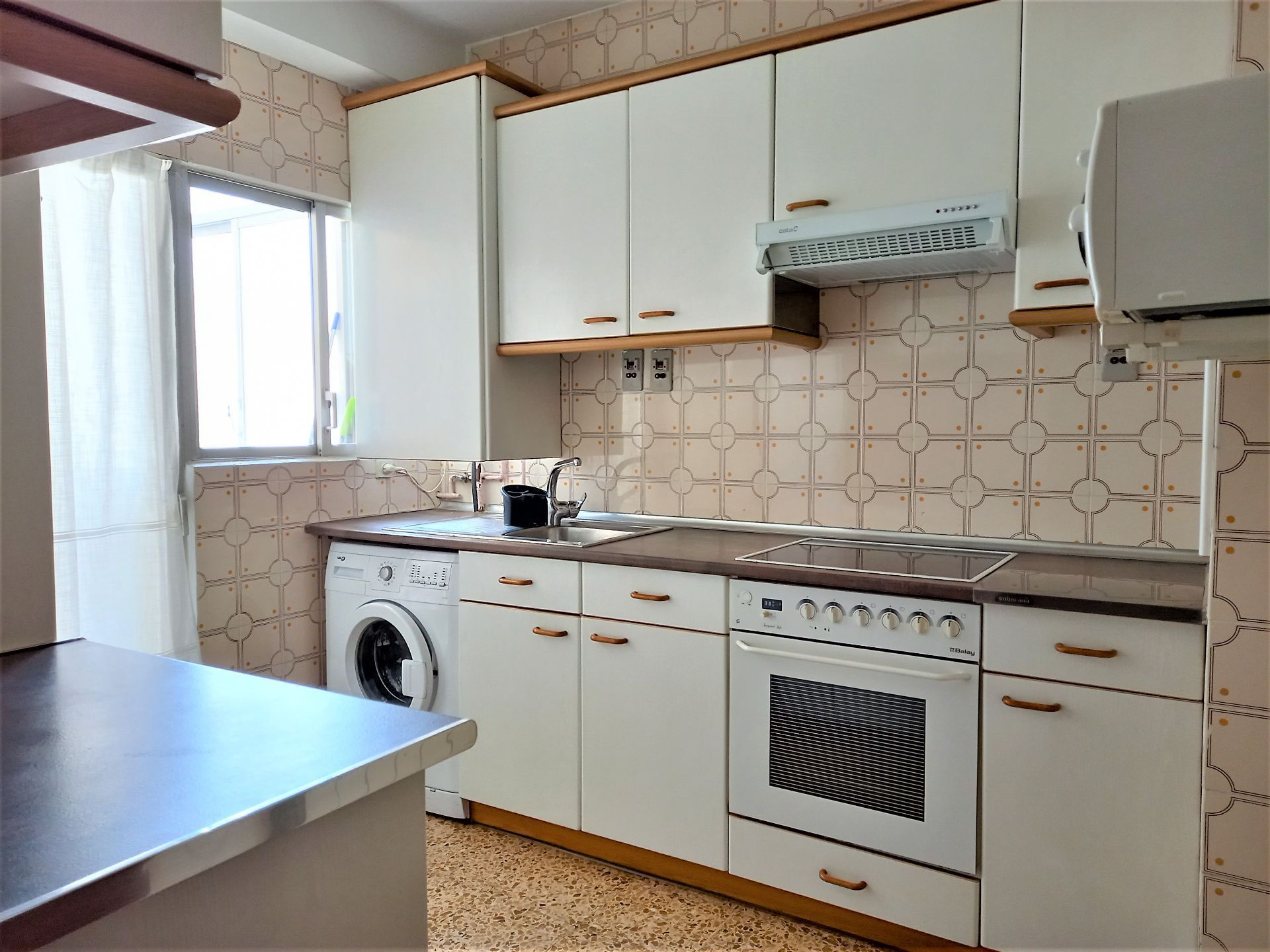 Kitchen of Flat to rent in  Huesca Capital  with Heating