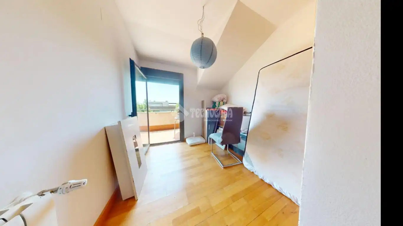 Dormitori de Dúplex en venda en Yebes amb Aire condicionat, Calefacció i Terrassa
