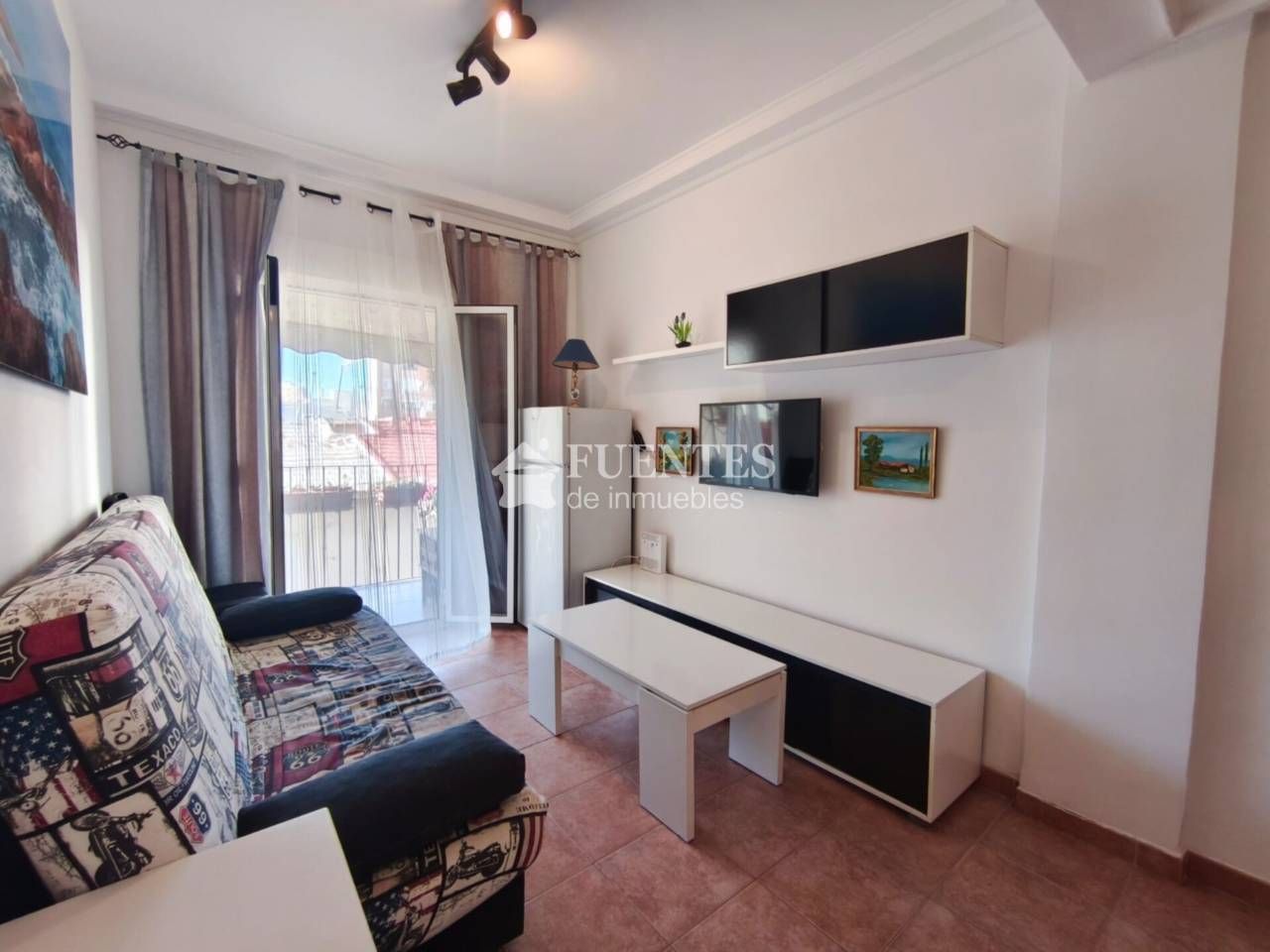 Sala d'estar de Pis en venda en Alicante / Alacant amb Aire condicionat i Balcó