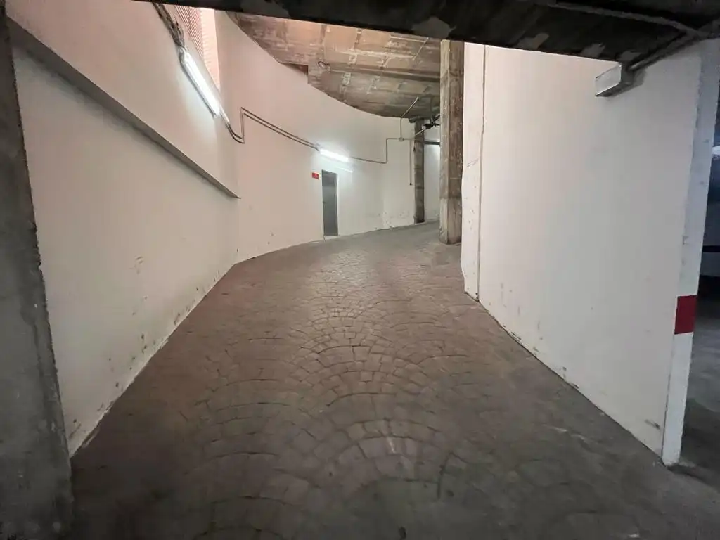 Garaje en venta en PORTUGAL, Pantoja
