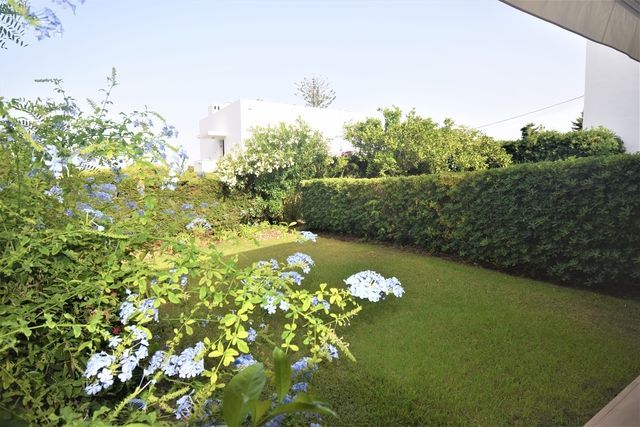 Jardí de Pis de lloguer en Sotogrande amb Calefacció, Jardí privat i Terrassa