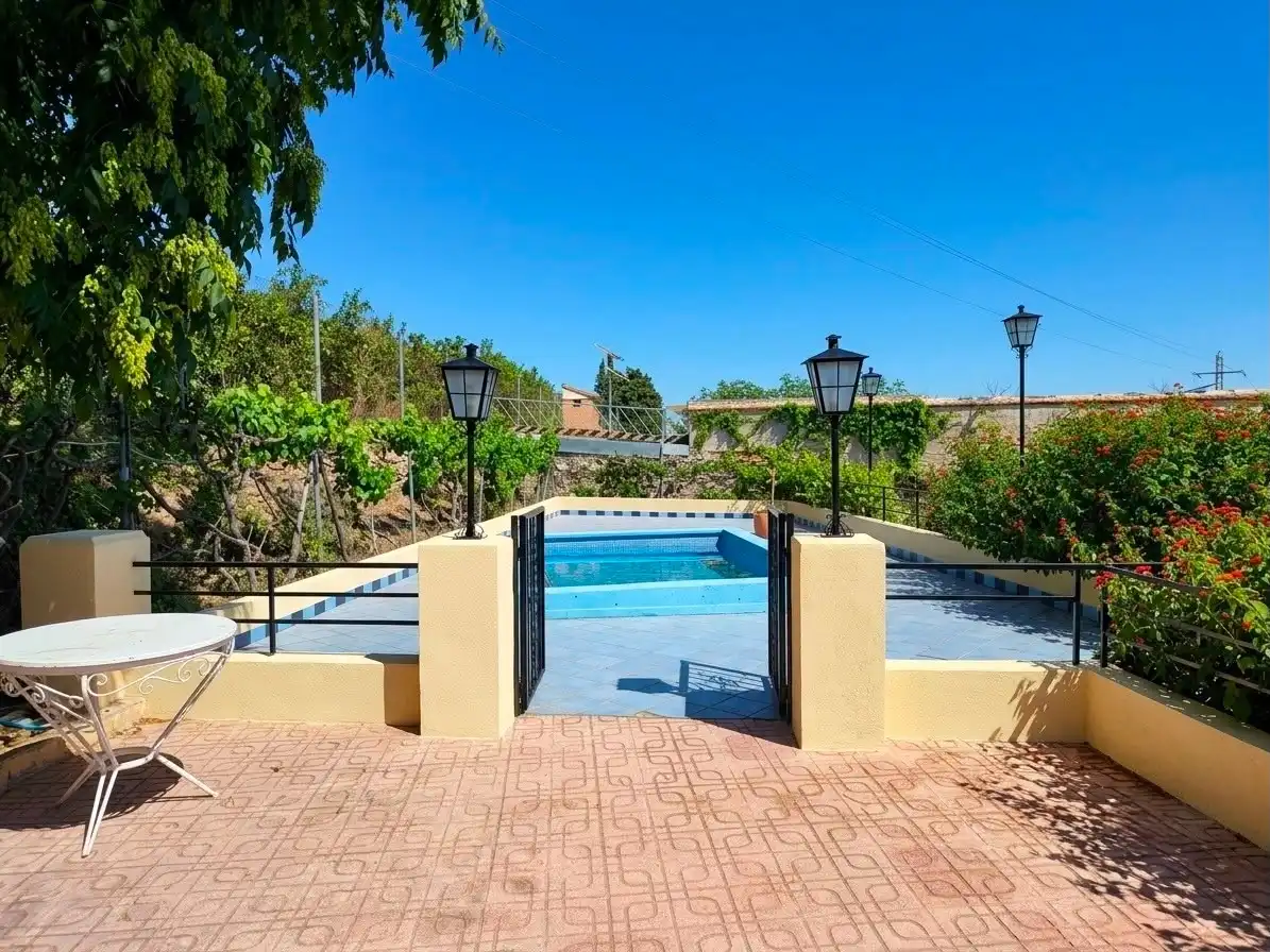 Piscina de Casa o xalet en venda en La Llosa de Ranes amb Aire condicionat, Calefacció i Jardí privat