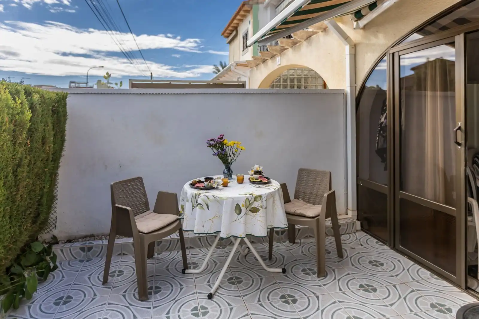 Terraza de Dúplex en venta en Torrevieja con Piscina comunitaria