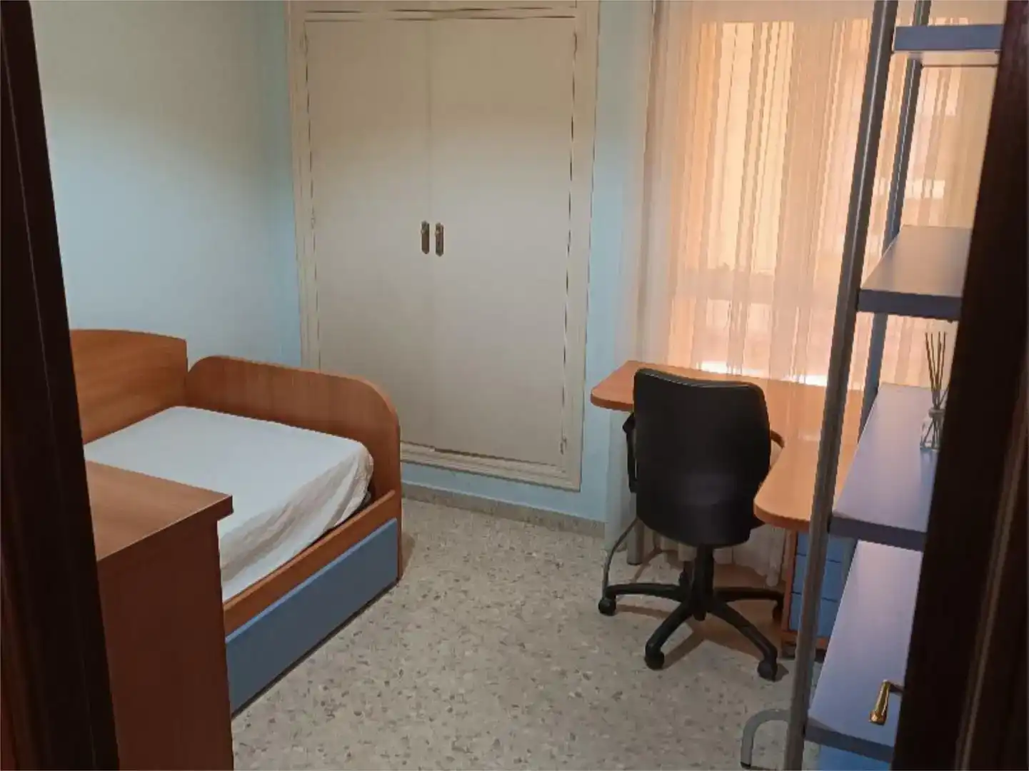 Habitación de Piso en venta en Málaga con Trastero, Amueblado y Balcón