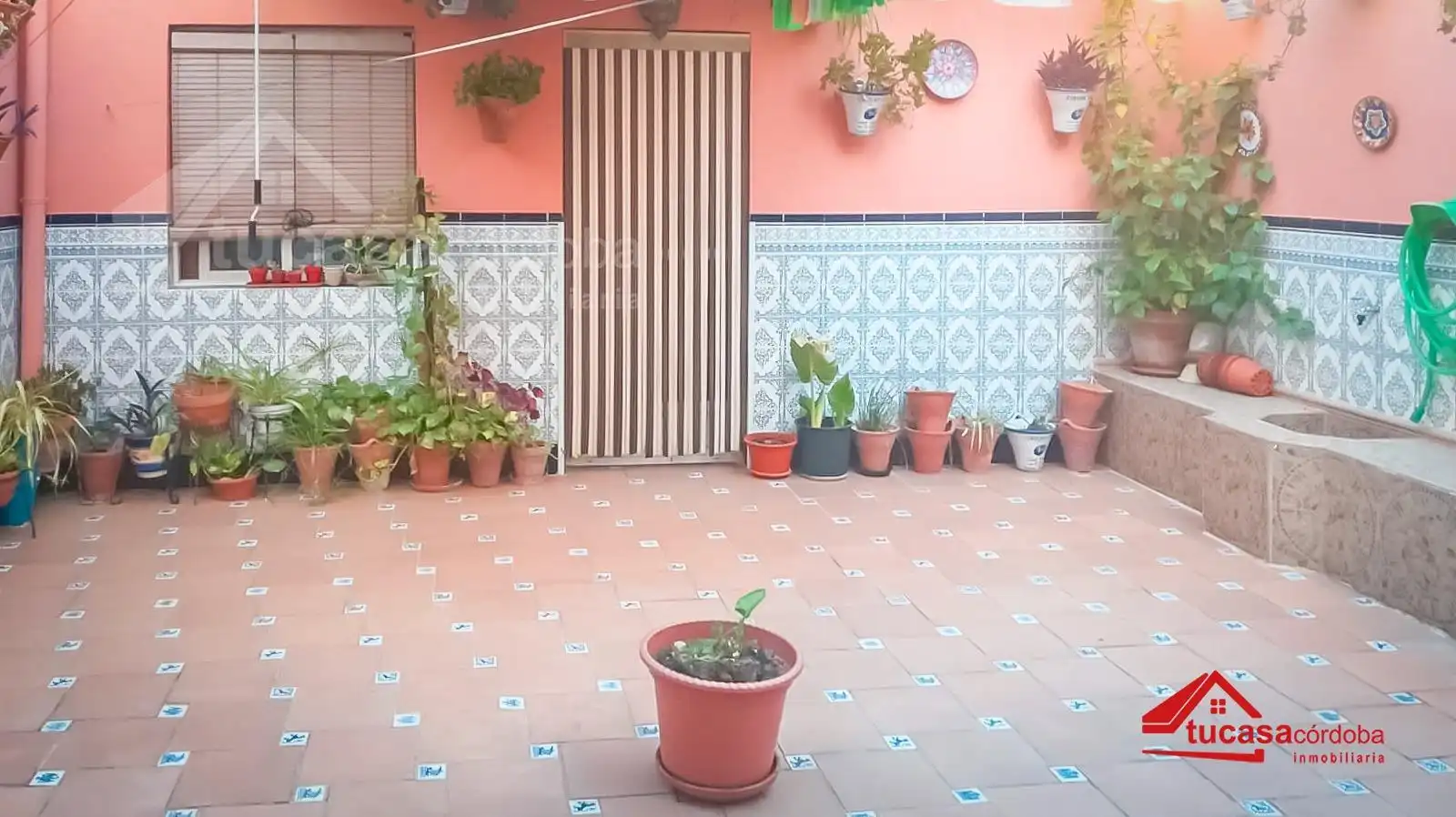 Terrassa de Casa o xalet en venda en Córdoba amb Aire condicionat, Traster i Moblat