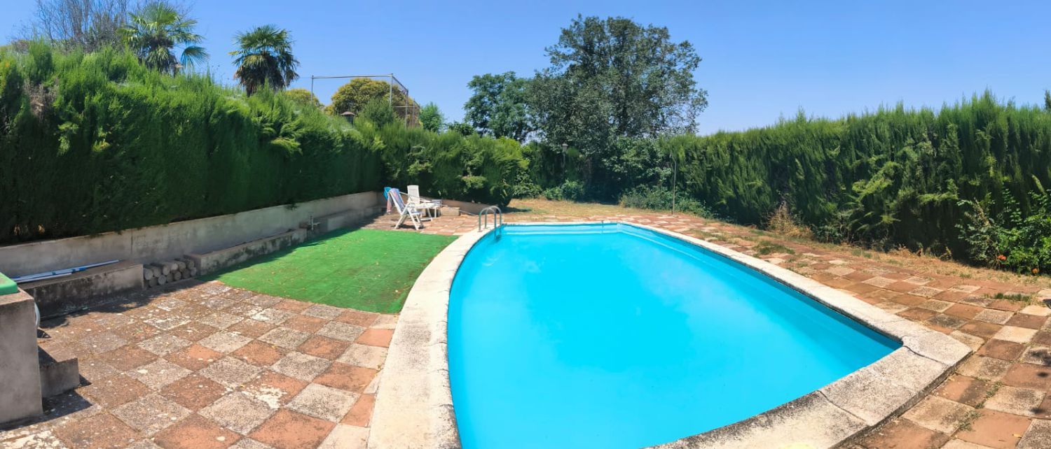 Piscina de Casa o xalet en venda en Ciudad Real Capital amb Terrassa i Traster