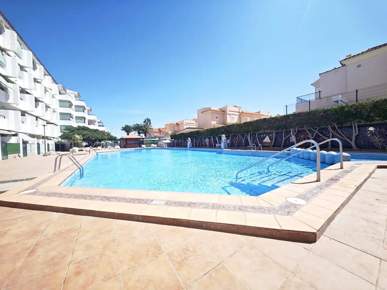 Piscina de Apartament de lloguer en Sonnenland