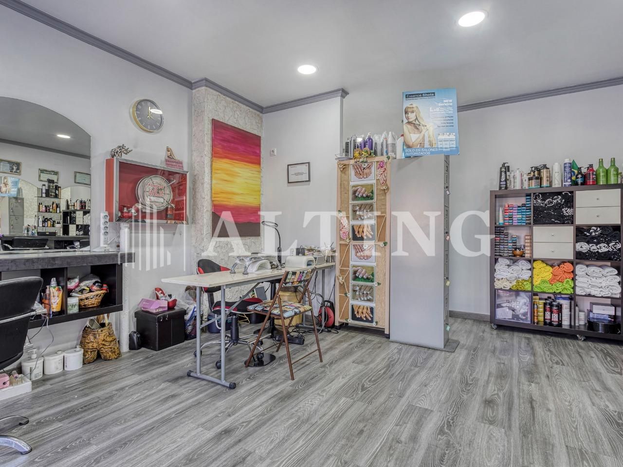 Premises for sale in  Barcelona Capital  with Air Conditioner