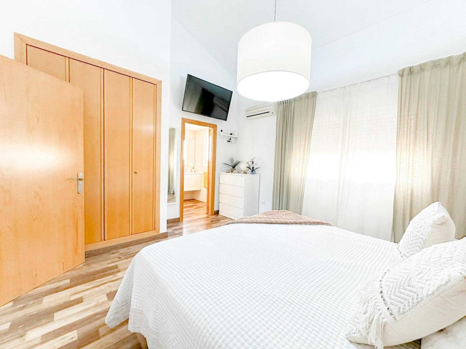 Bedroom of Single-family semi-detached for sale in  Murcia Capital  with Air Conditioner and Terrace