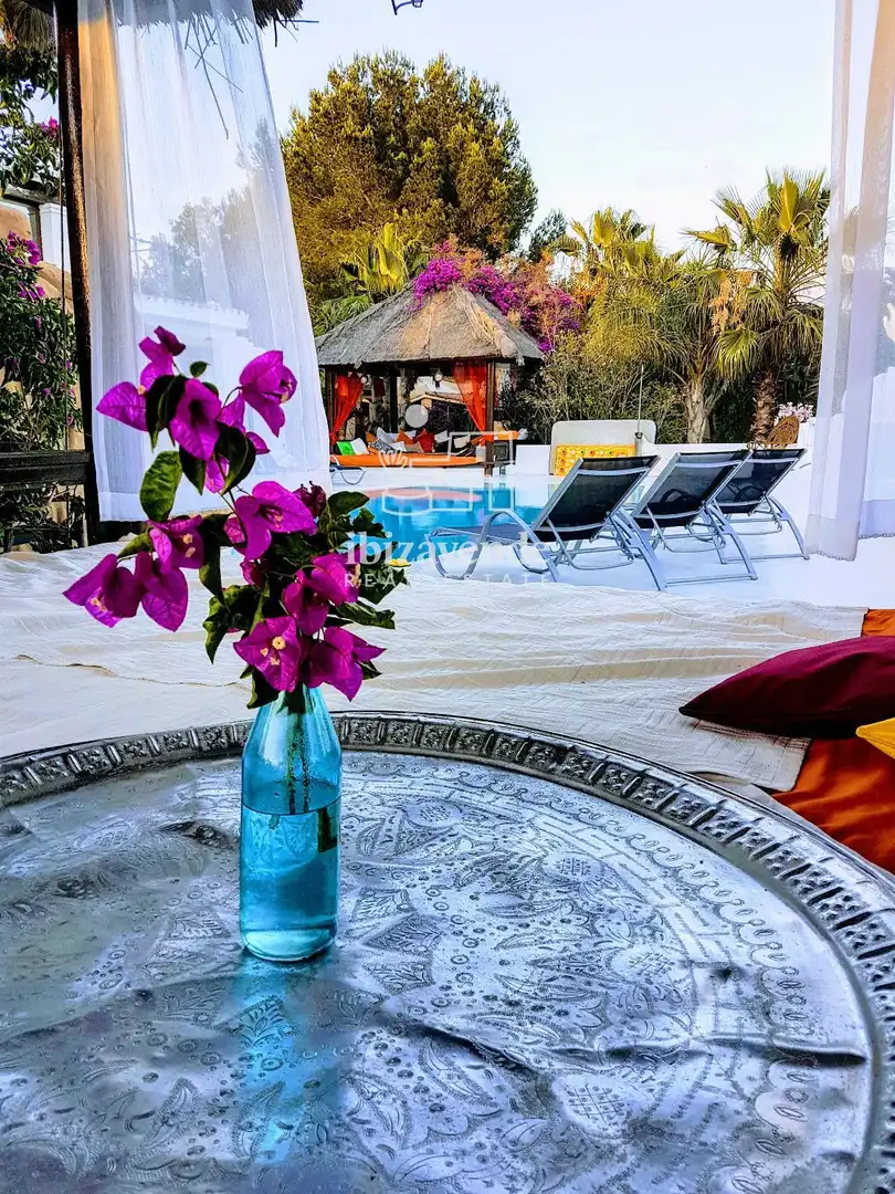 Houses for sale in Santa Eulària des Riu  with Air Conditioner, Private garden and Terrace