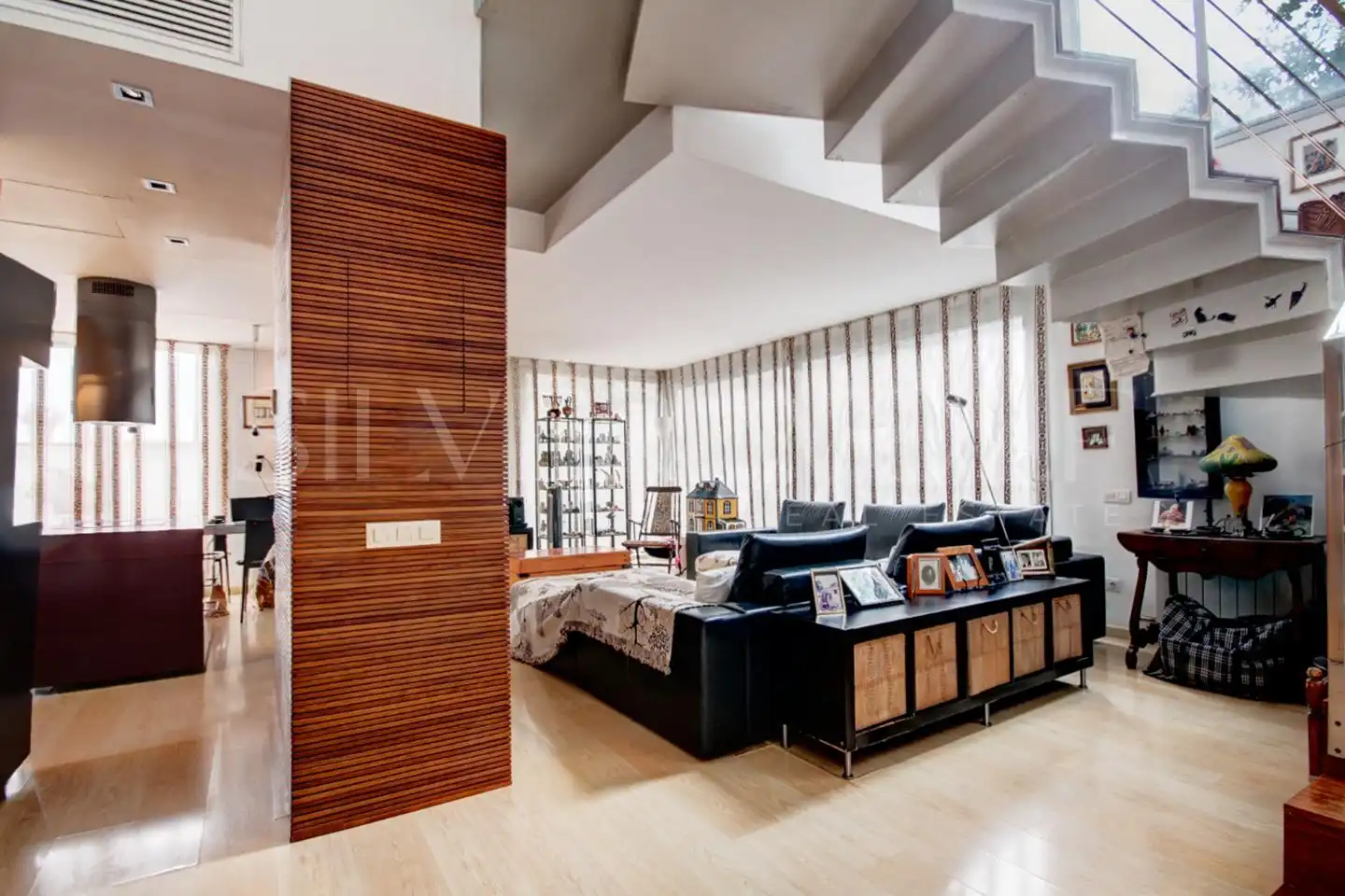 Sala de estar de Casa o chalet en venta en Santa Coloma de Gramenet con Aire acondicionado, Calefacción y Jardín privado
