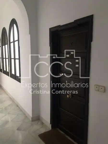 Casa adosada en venda en Sevilla amb Aire condicionat