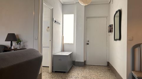 Foto 2 de Apartamento en venta en Calle Albaida #32,3c, Cruz Roja, Sevilla Capital