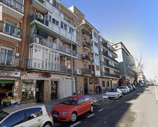 Exterior view of Flat for sale in  Madrid Capital  with Terrace and Balcony