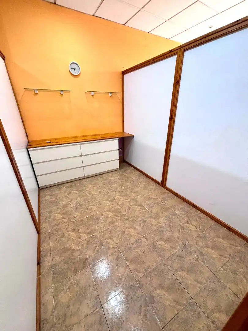 Business premises to rent in Oeste, imagen 13