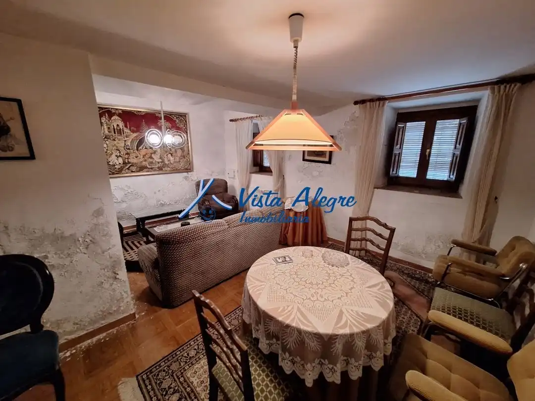 Sala d'estar de Casa o xalet en venda en Fonzaleche amb Calefacció, Jardí privat i Terrassa