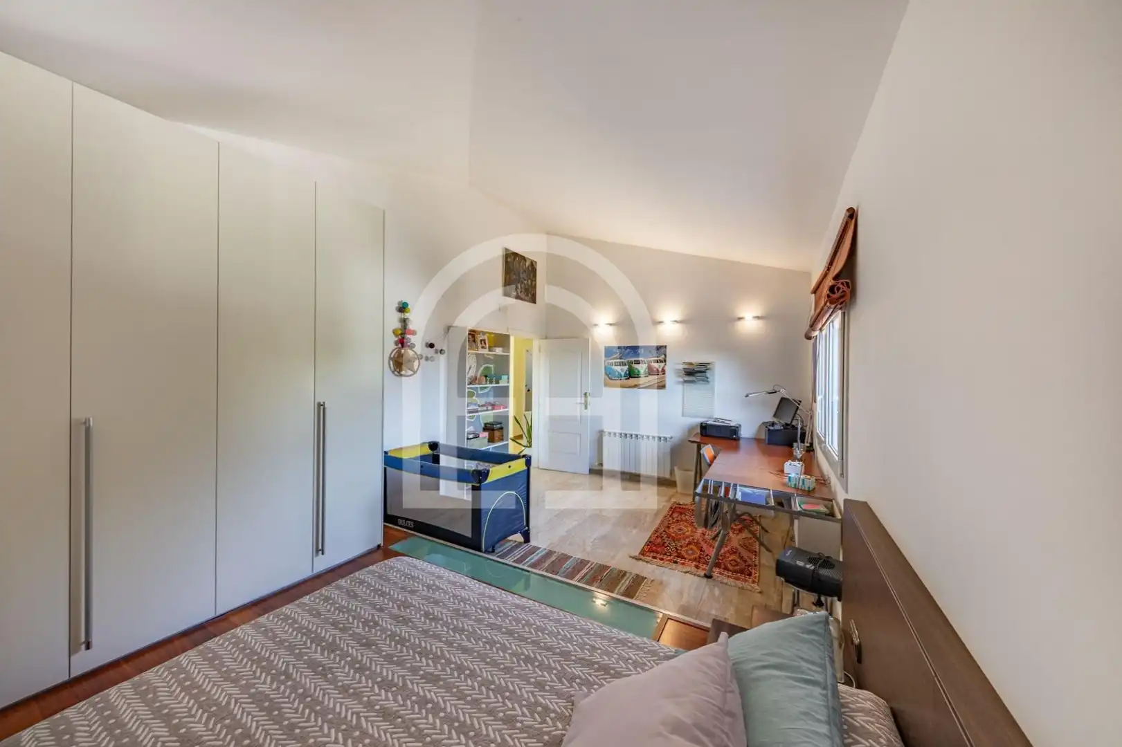 Sala de estar de Casa o chalet en venta en Badalona con Calefacción, Jardín privado y Terraza