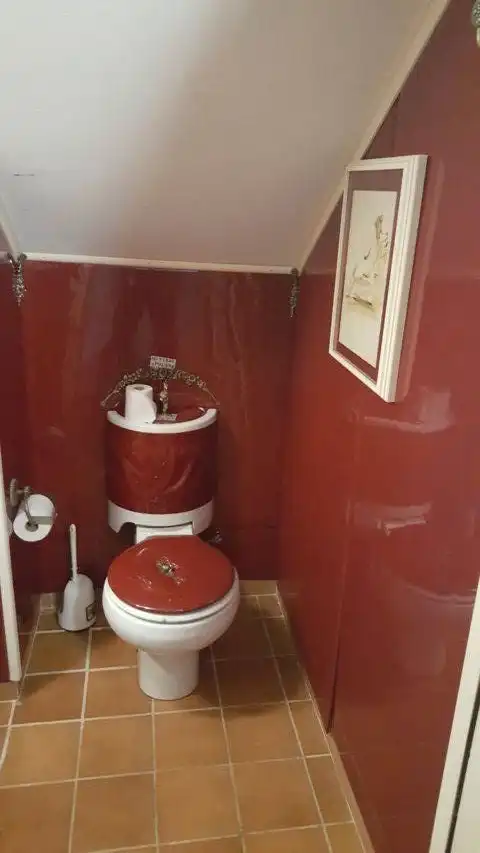 Baño de Casa o chalet en venta en Pontevedra Capital  con Calefacción, Jardín privado y Terraza