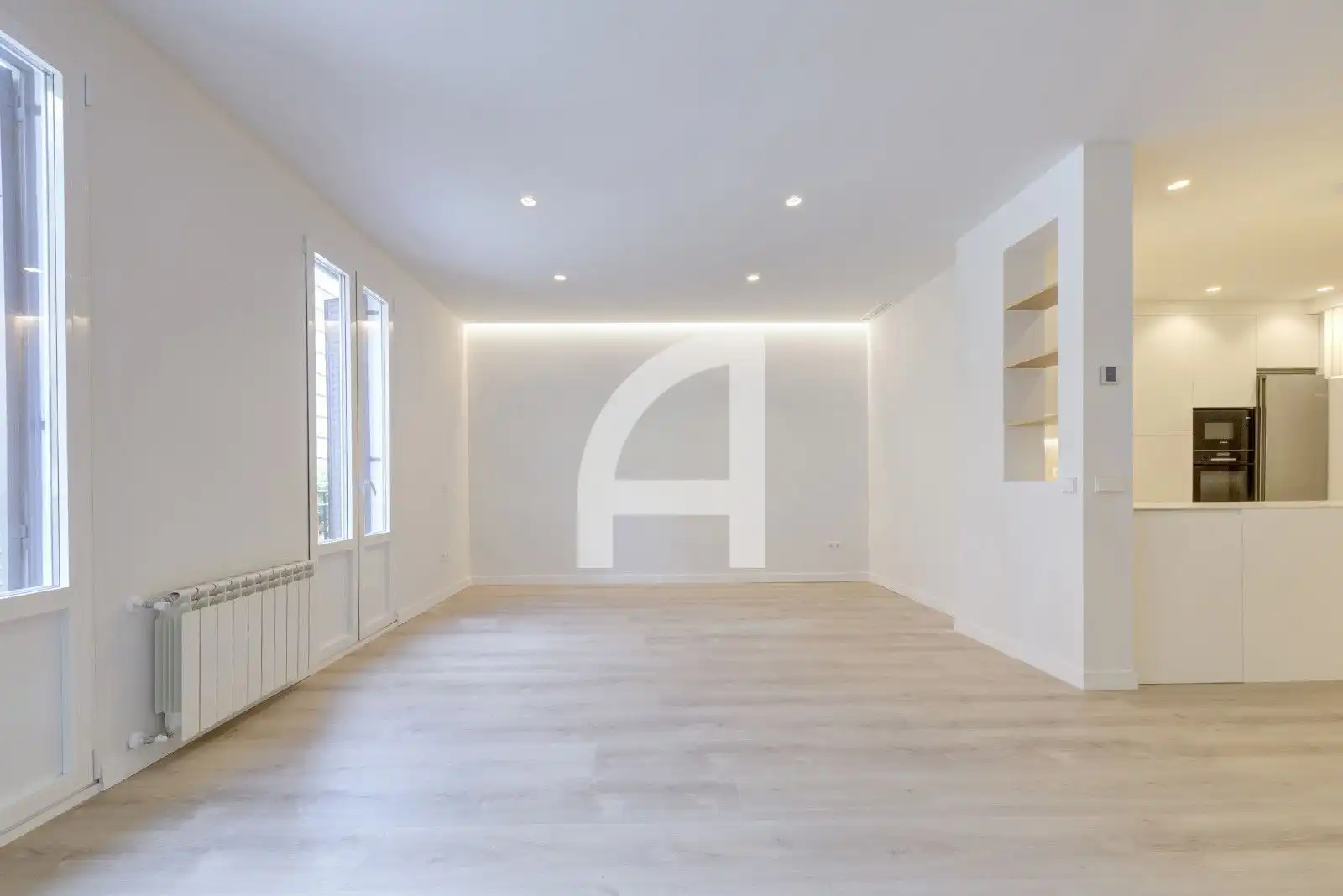 Wohnung zum Verkauf in Madrid mit Klimaanlage, Heizung und Terrasse