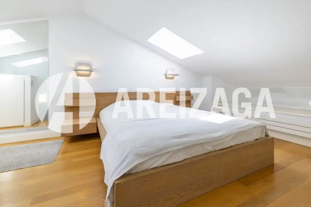 Habitación de Ático en venta en Donostia - San Sebastián  con Aire acondicionado y Calefacción